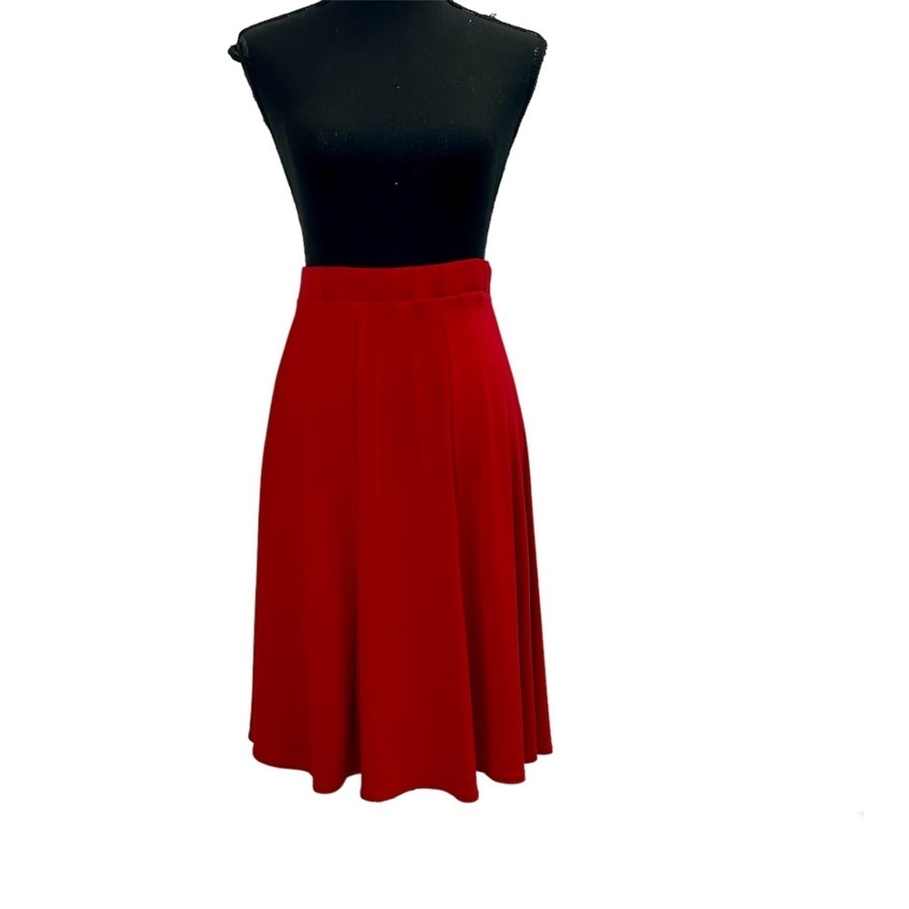 Jessica red flowy spandex stretchy pull on flare skater circle skirt Sz 6P